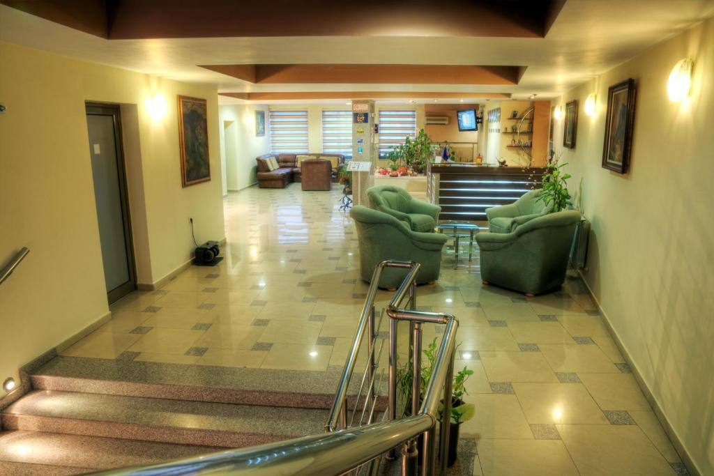 Luxor Hotel Smoljan Esterno foto